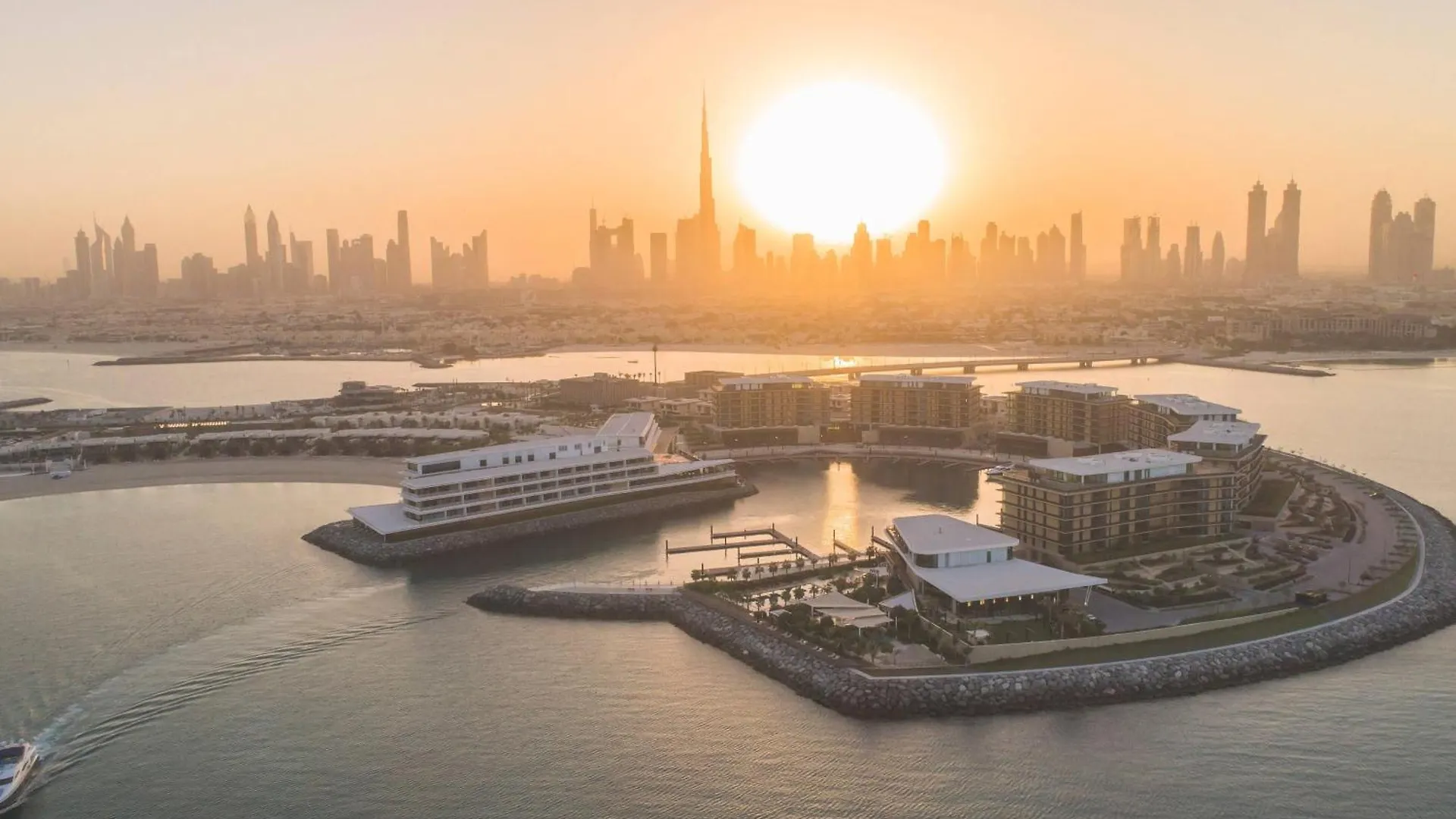 *****  Bvlgari Resort Dubai United Arab Emirates