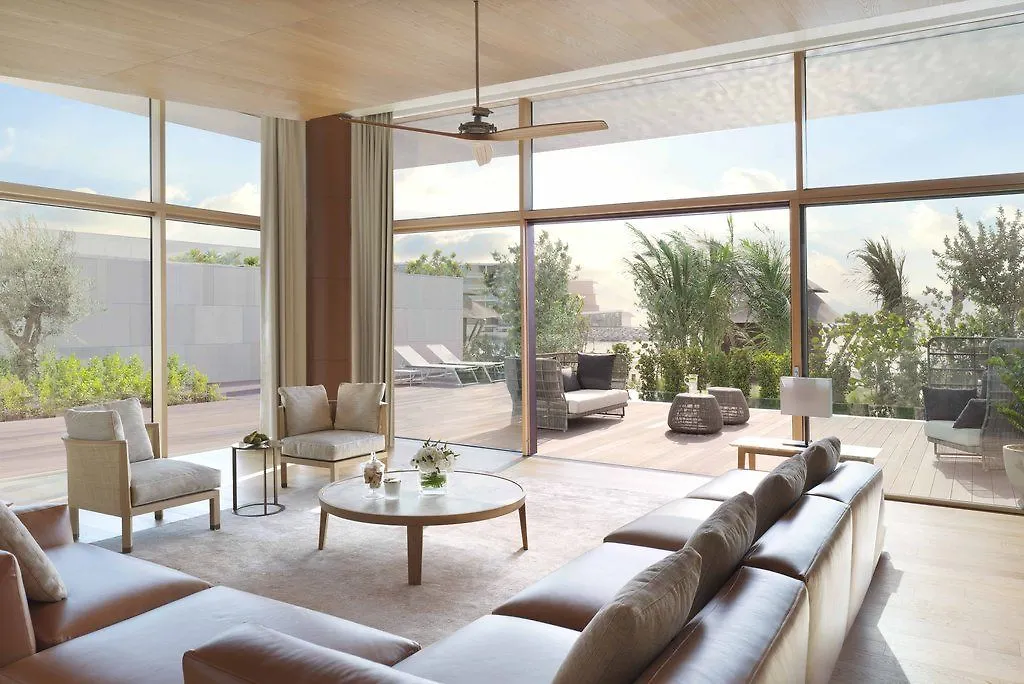 *****  Bvlgari Resort Dubaj Spojené arabské emiráty